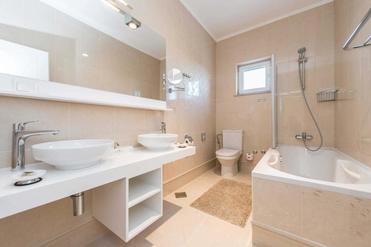 Kings View Sarkic Apartamento Novalja Exterior foto